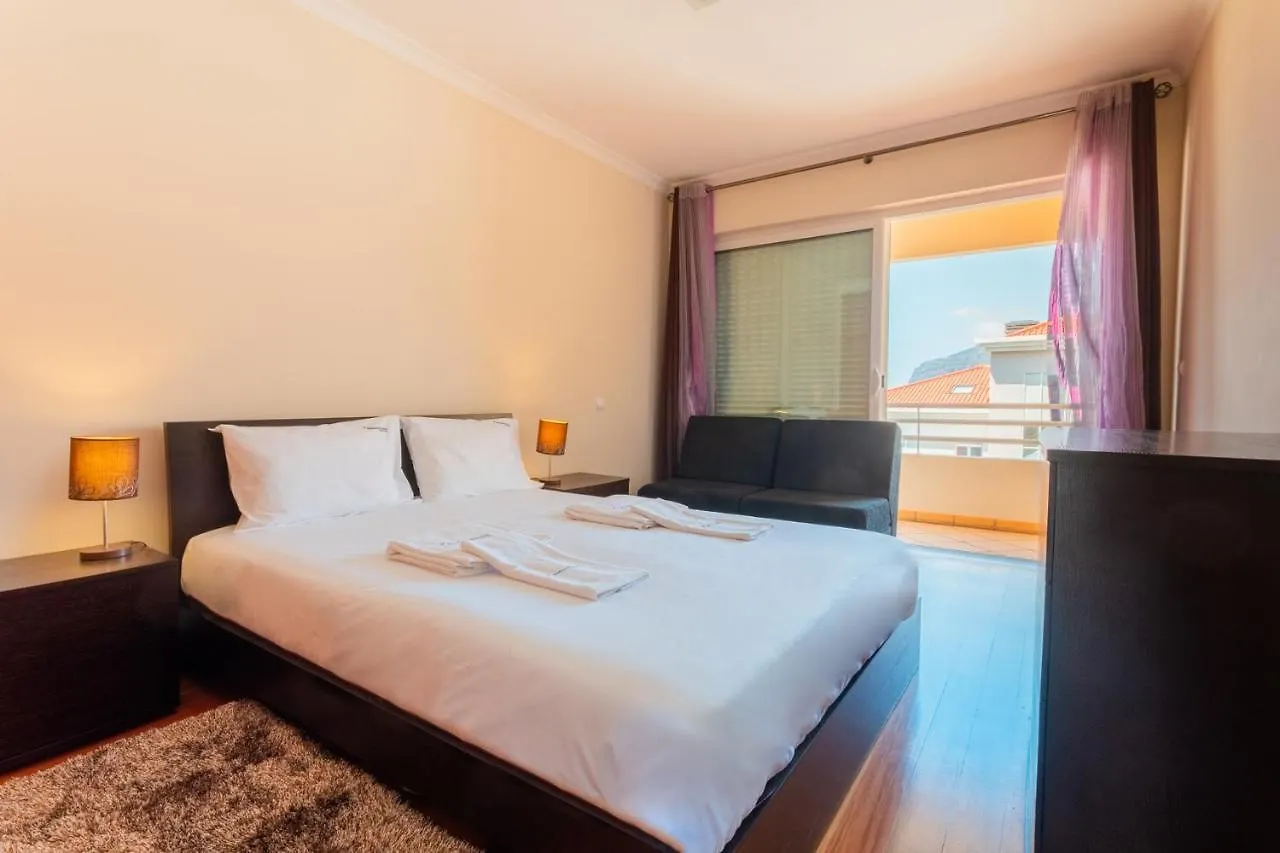 Flh Funchal Green Park Apartment With Pool 0*, Фуншал